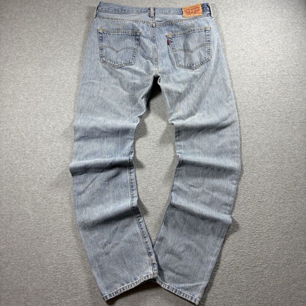 Y2K 2000s Levis 501 Jeans 34x36 Light Wash Blue Button Fly Straight Leg Workwear
